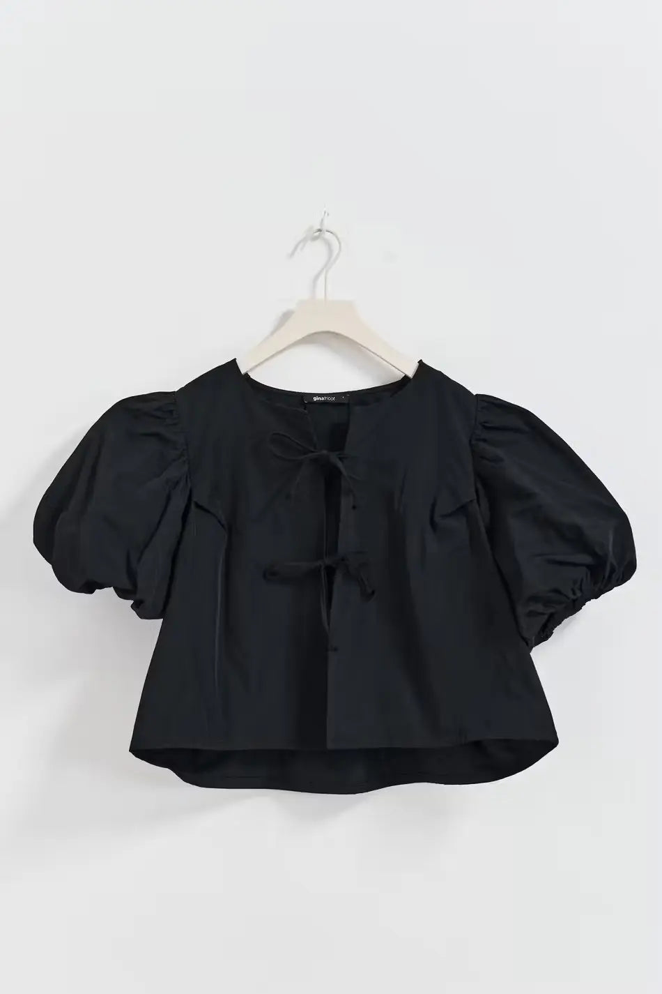 Emily™ - Cozy's Black Puff Top