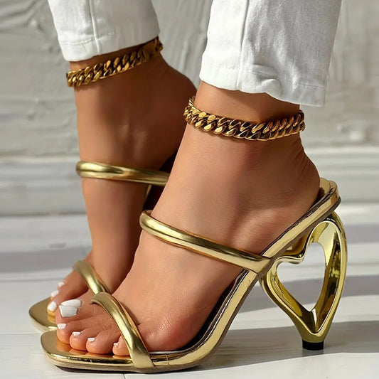 Deluxor™ - Sandalen mit Absatz und hohler Herzform